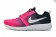 Nike Roshe Run sneakers Schwarz und rosa Steigung